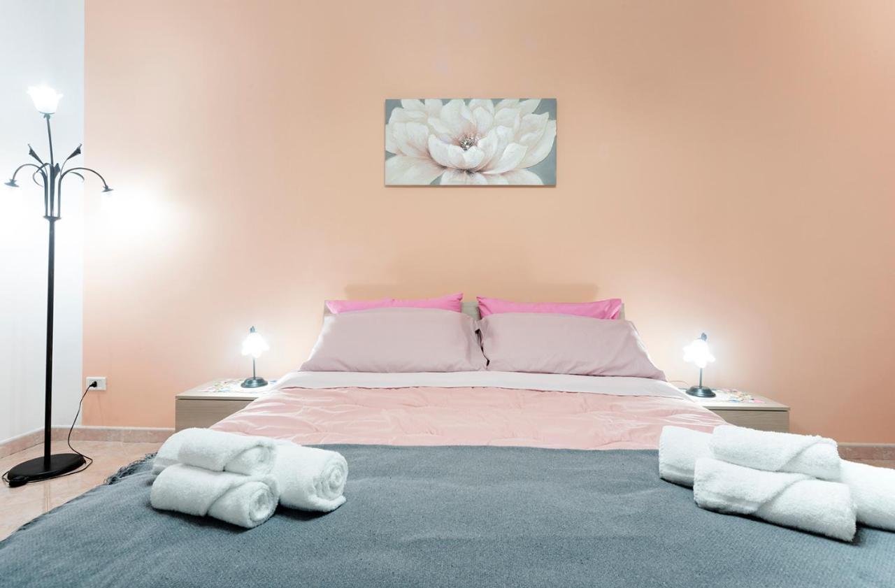 Nina Home - Selfcheck-In Canicattini Bagni Dış mekan fotoğraf